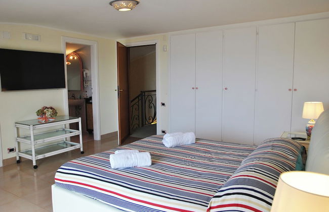 Villa Venus on the Beach - Photo 4