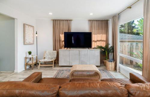 Downtown La Mesa gem - Photo 18