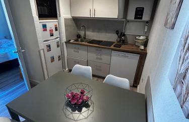 Appartement cosy centre Uzès, parking gratuit, piscine - Foto 4