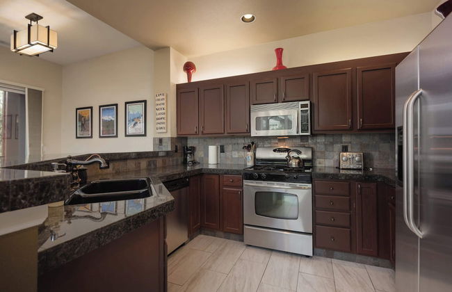 The Old Mill Retreat Sleeps 6! - Photo 4