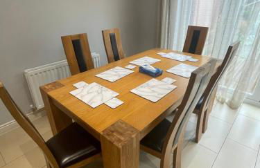 Holiday Home In Cardiff, Sleeps 8 - Foto 36