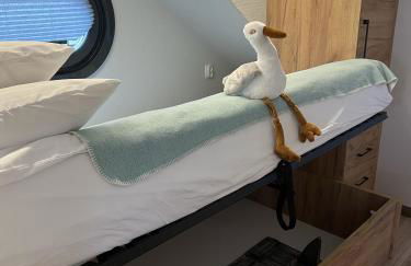 Hausboot mit Motorboot - Foto 8