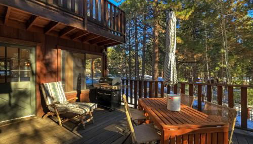 Singing Pines in Marla Bay - Walk to Lake! - Foto 3