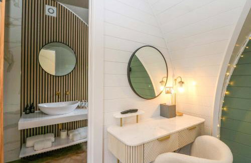 Crofters Suite - Photo 12