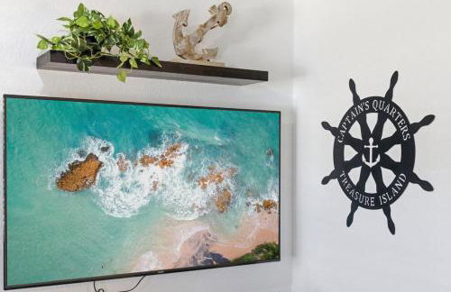 107-Waterfront-Walk to beach-Lovely - Foto 9