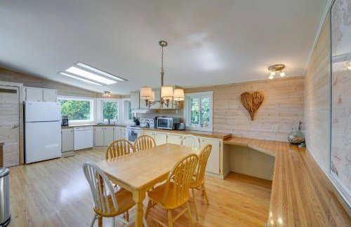 Cozy Langley Retreat Water Views and Beach Access - Foto 6