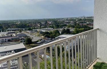 En hauteur, au pied du métro & 7mn du centre Lille - Foto 8