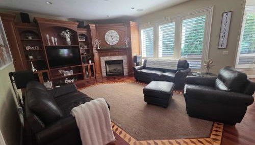Luxury Family Estate Near PDX, Theater, Sauna & Game Room - Foto 1