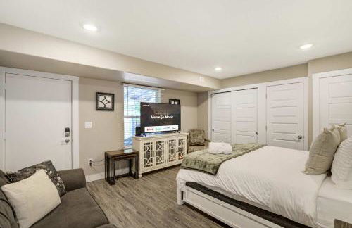 Vermijo Nook Walk to OCC Downtown w Fire Pit - Foto 16