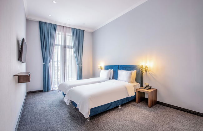 Alma Boutique Hotel - Photo 12