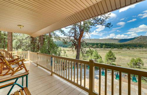 Peaceful Nutrioso Cabin Retreat with Mountain Views! - Foto 18