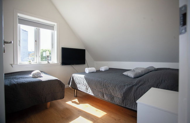 Luxurious House In Downtown Tórshavn - Photo 5