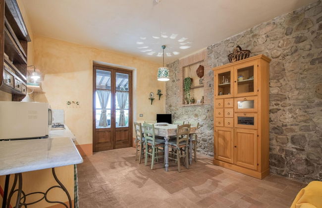 Apartment in Villa With Swimming Pool - Photo 59