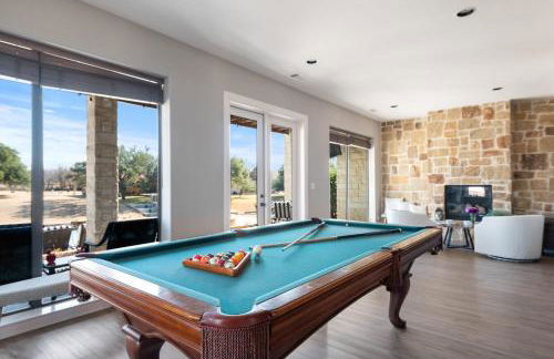 Waterfront House on Lake LBJ Cove and Concierge Services - Foto 15