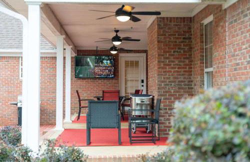 15 Min to UA Private Heated Pool Huge Yard Luxe Master - Foto 33