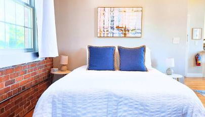 Jennifer's Riverfront Loft State House Views - Foto 4