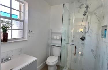 Miramar's Studio - Photo 18