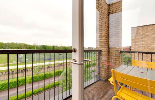 Pass the Keys Stunning and Spacious Modern Flat - Own Car Park - Foto 30