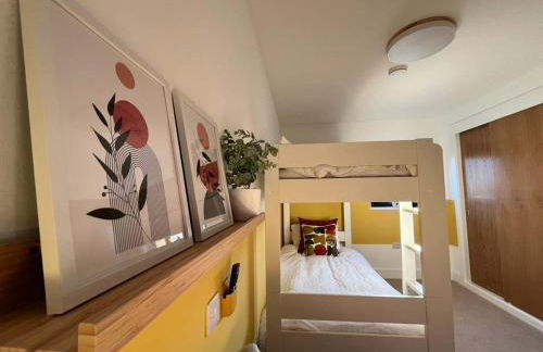 Still Waters - Luxury Lakeside Retreat with Hot Tub - Photo 53