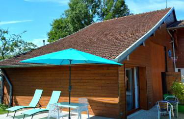 "Le Studio" climatisation Parking Privé Restauration Proche des lacs - Foto 2