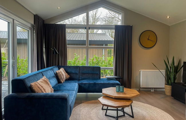 Chalet by Park Pond in the Netherlands - Photo 6