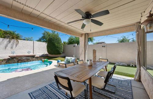 Chic Desert Retreat - Lush Spa Pool - Mini Golf - Foto 44