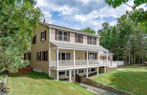 Gorgeous Cottage with Hot-tub and Games in Beaver Cove, Maine - Foto 55