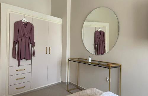 Helen Hotel - Photo 19