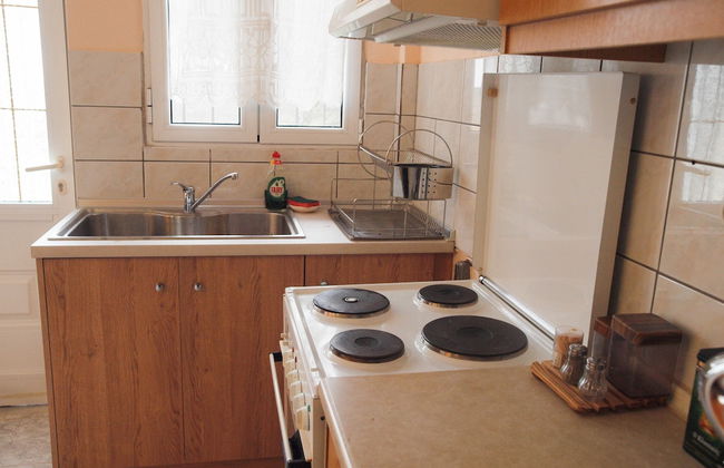 Charming Trikala Apartment With Garden & Central Heating - Foto 15