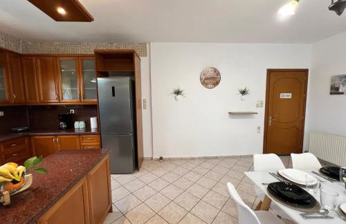 Countryhouse with Garden - Photo 23