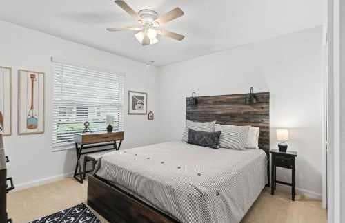 928 Z5 VILLAGE OF LAKE DENHAM by REMAX Premier - Foto 16