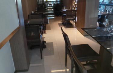 Flat Particular Jade Brasilia 1004 e 1006 Com Garagem - Foto 35