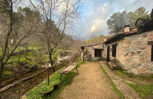 Antiguo Molino con piscina y chimenea en el valle del Tietar - Foto 12
