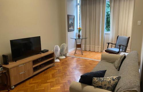 Apartamento grande, confortável, metrô, praias - Foto 21