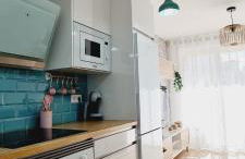 APARTAMENTO NUEVO CÉNTRICO en PRIMERA Línea de playa con vistas al Mar, Piscina, aire acondicionado y wifi - Foto 9