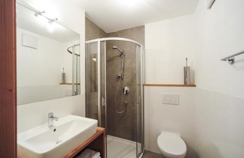 Almrausch Apartments - Photo 5