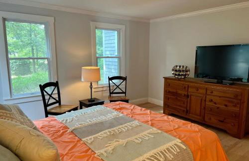 Perfect location! Minutes to beaches! Beach pass! - Foto 17