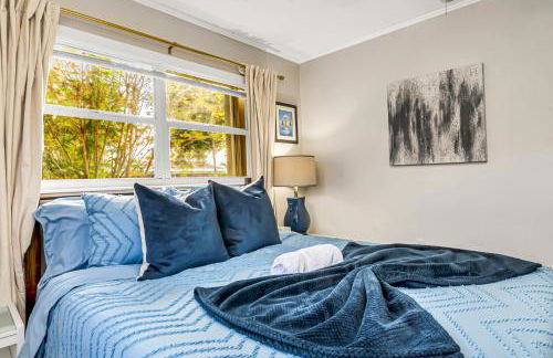 Heated Pool Spa BBQ Pool Table WiFi Near Beach-Downtown Fun - Foto 26