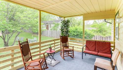 3 Mi to Dtwn Asheville Duplex with Spacious Yard! - Foto 1