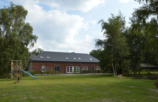 Swolgen Estate With Sauna - Photo 38