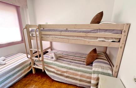 LAS OLAS GANDIA - Alquiler solo a familias - Foto 13