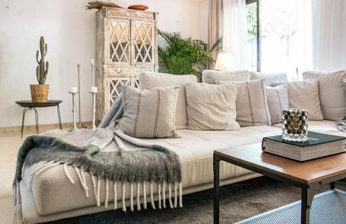 Seaside 3 bedroom Townhouse in San Pedro close to the Beach with private Garden - Photo 31