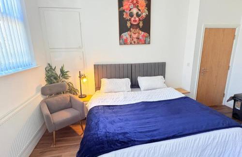 Stylish Studio 5,Parking,Weekly,Monthly stay deals,Contractors,NHS, Families,Relocators,nr Sandwell hospital - Foto 1