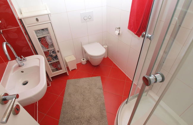 Apartment 1418 - Photo 44