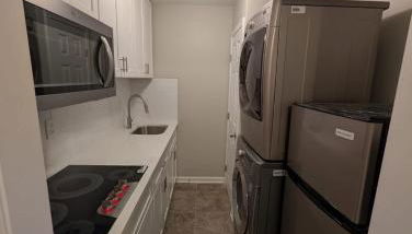 2 Bedroom Basement Home - Foto 4