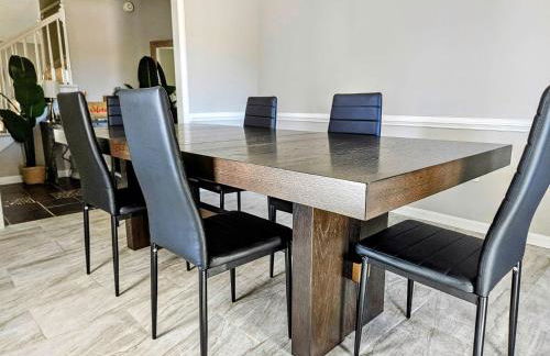 VillaQuèFrancia near Elvis Presley's Graceland 6 mins from Airport, Shuttle, & Rental Vehicle - Foto 12