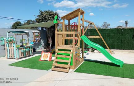 Casa Enric , con zona infantil, piscina y parking privado - Foto 3