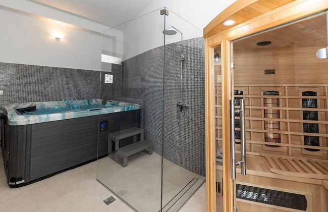 Amazing Villa With Pool, Wellness and Stunning View - Foto 24