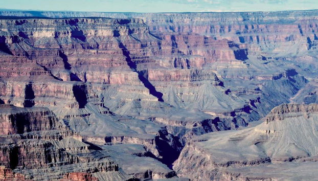 Volez au-dessus du Grand Canyon