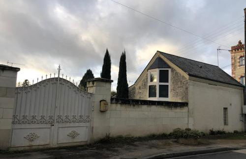 GITE L'ESCALE à FONTEVRAUD - Photo 1